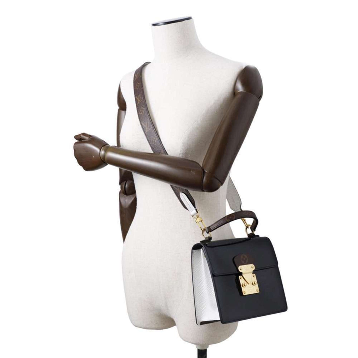 Louis Vuitton Spring Street