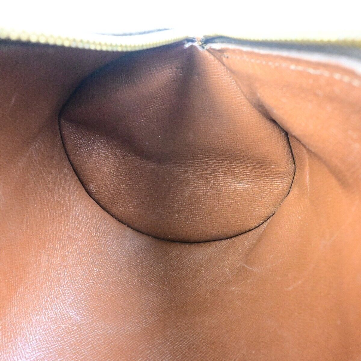 Louis Vuitton Papillon 26