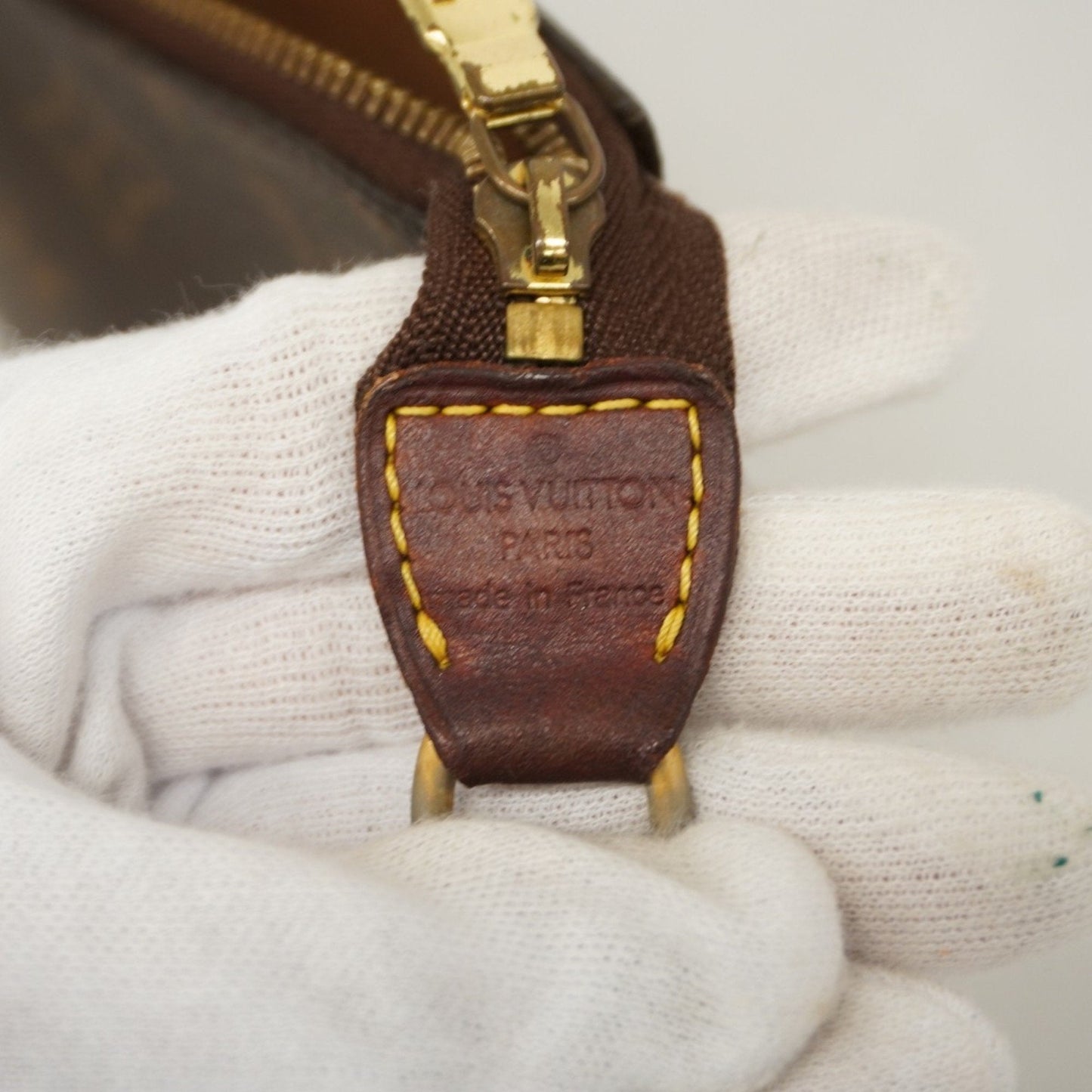 Louis Vuitton Pochette Accessoire