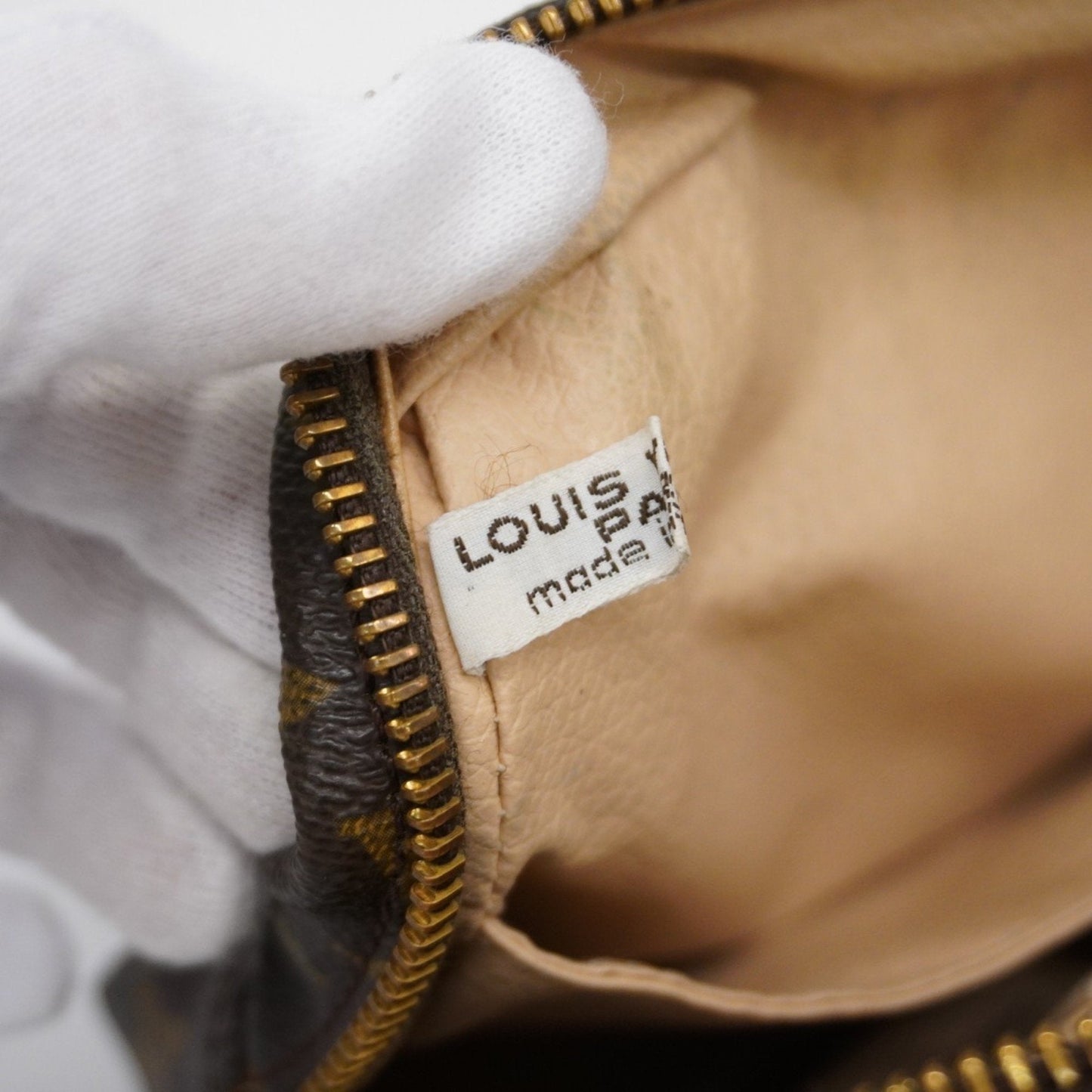 Louis Vuitton Trousse de Toilette