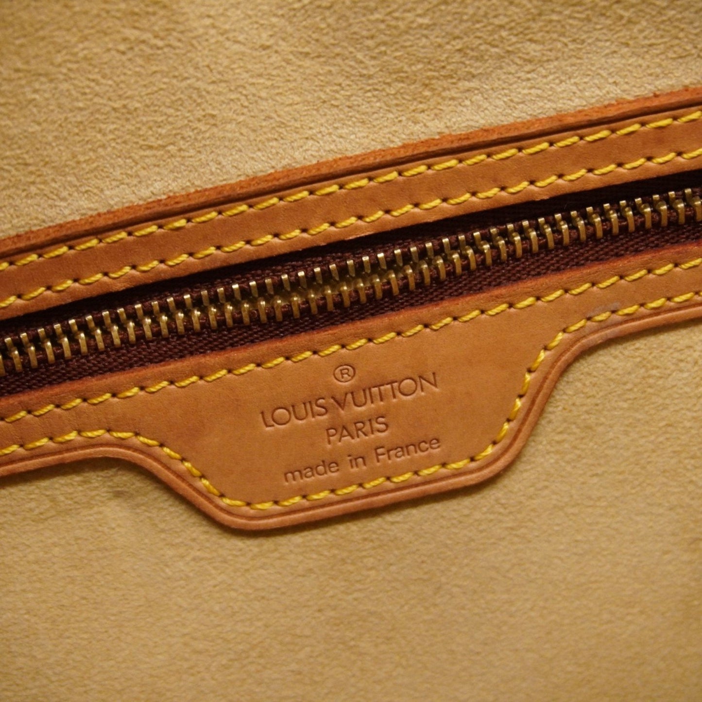 Louis Vuitton Looping GM