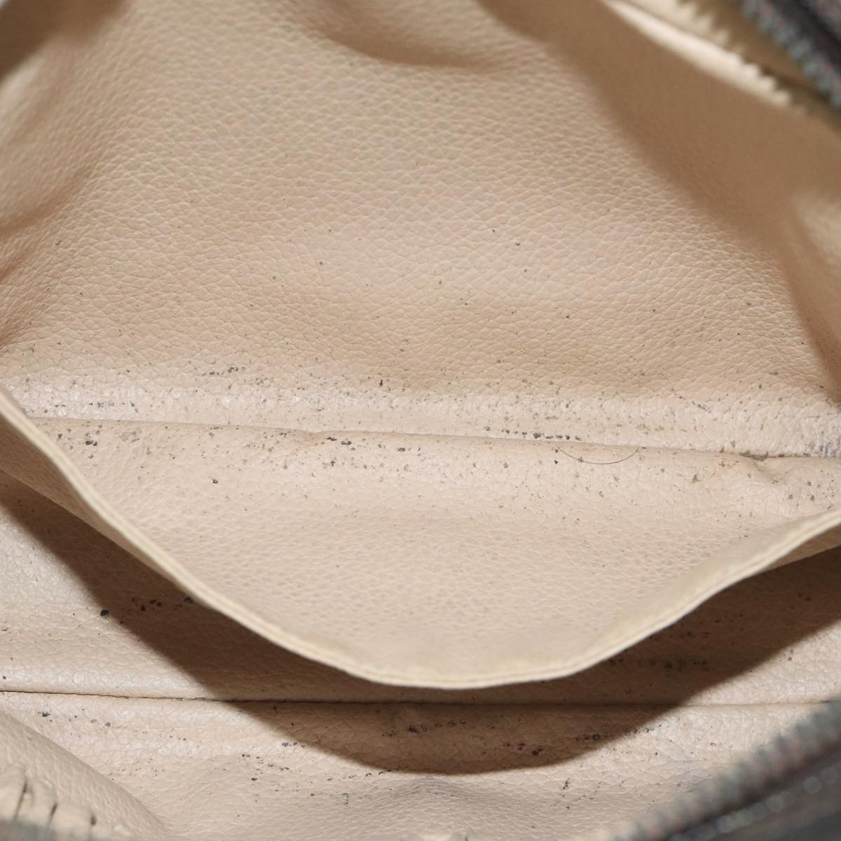 Louis Vuitton Trousse de Toilette
