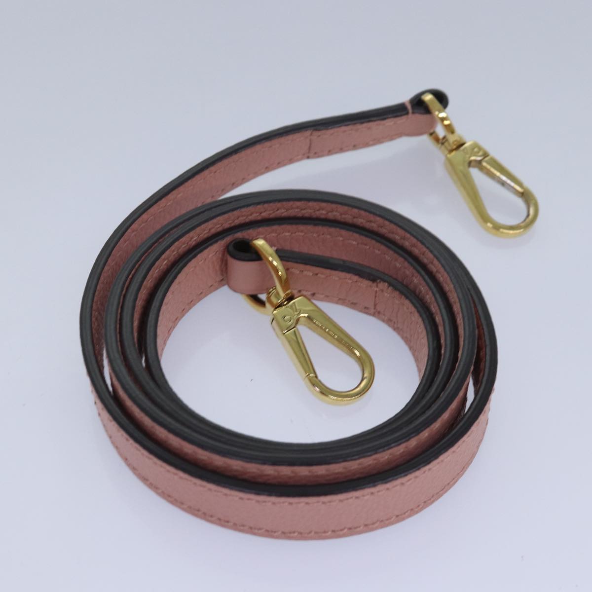 Louis Vuitton Montaigne