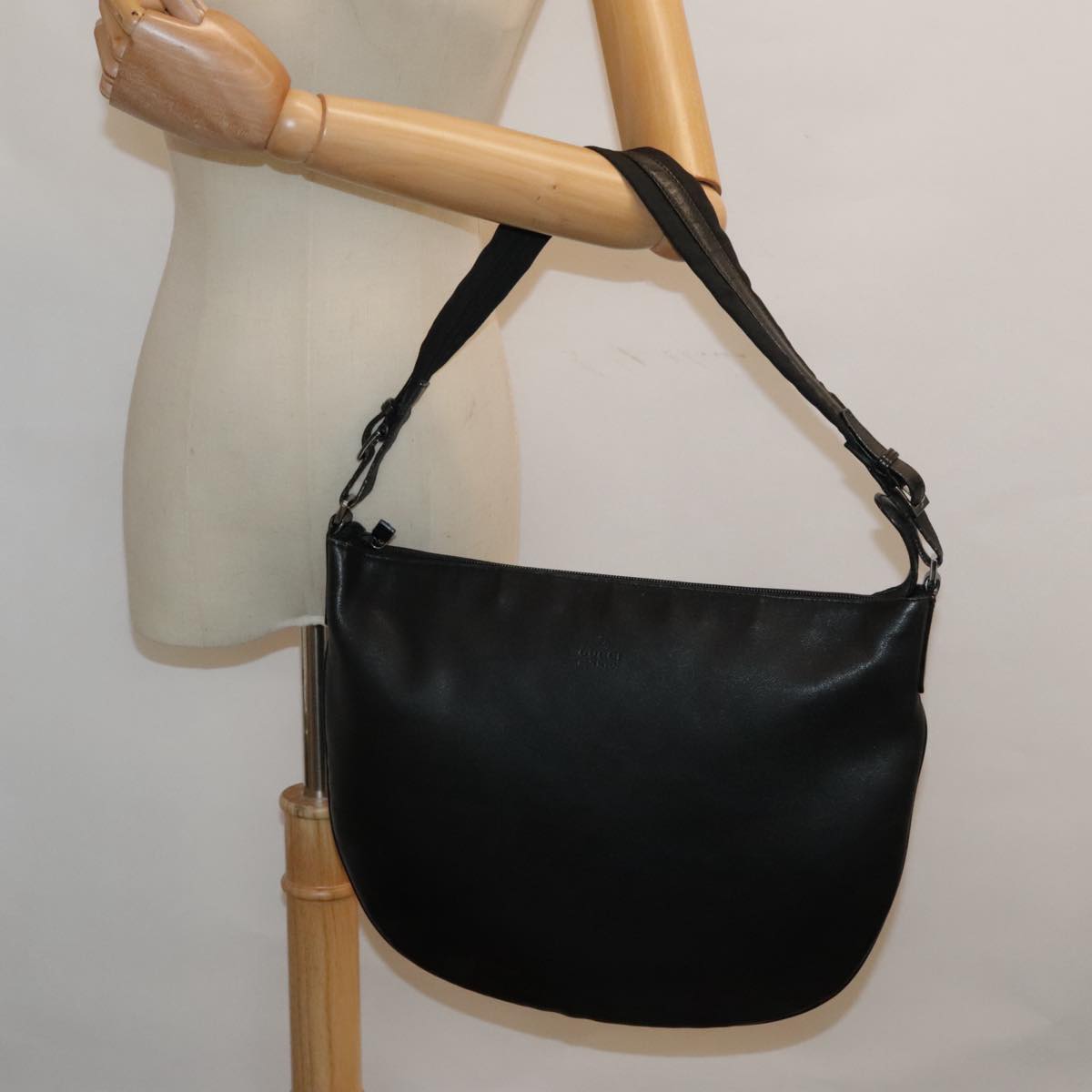Gucci Demi lune