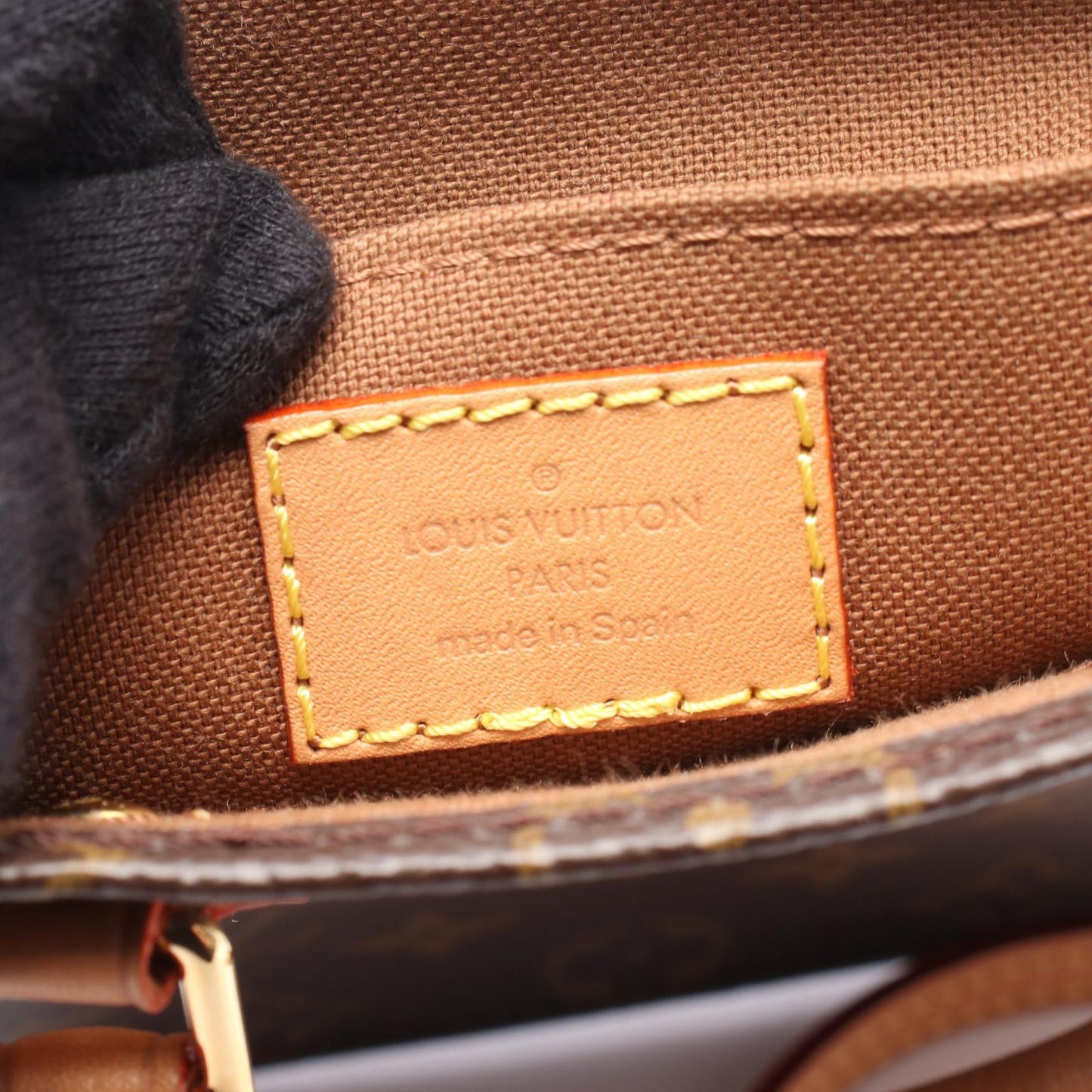 Louis Vuitton Petit Sac Plat Monogram 2way Bag