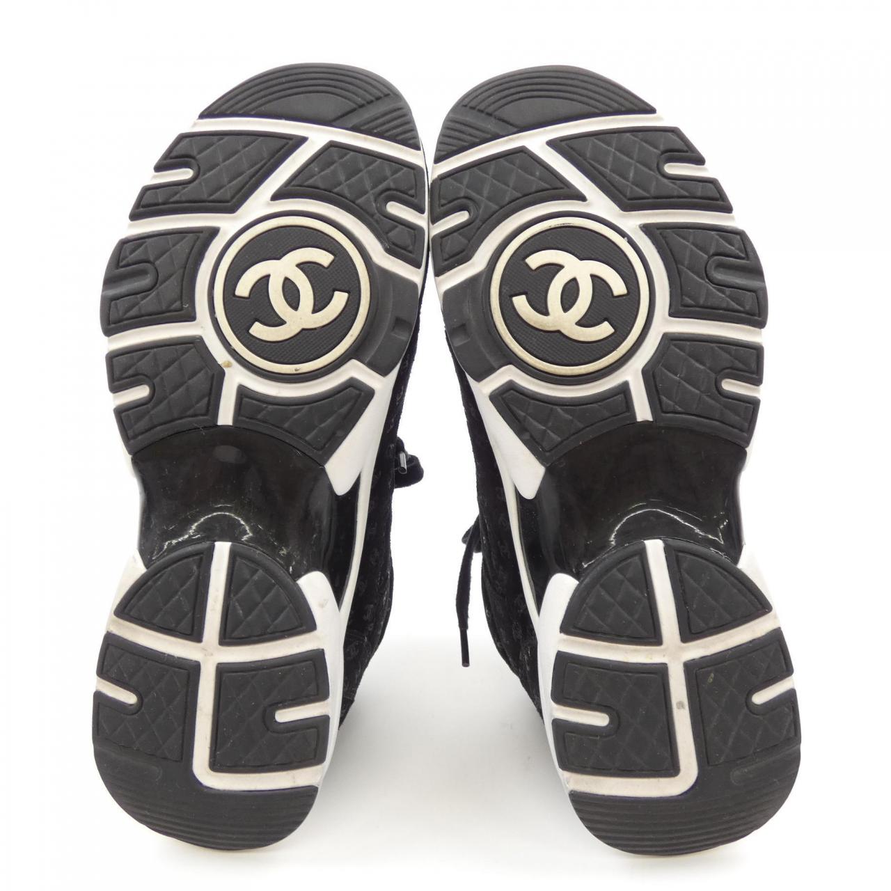 Chanel G39230X56653 Suede Calfskin Sneakers