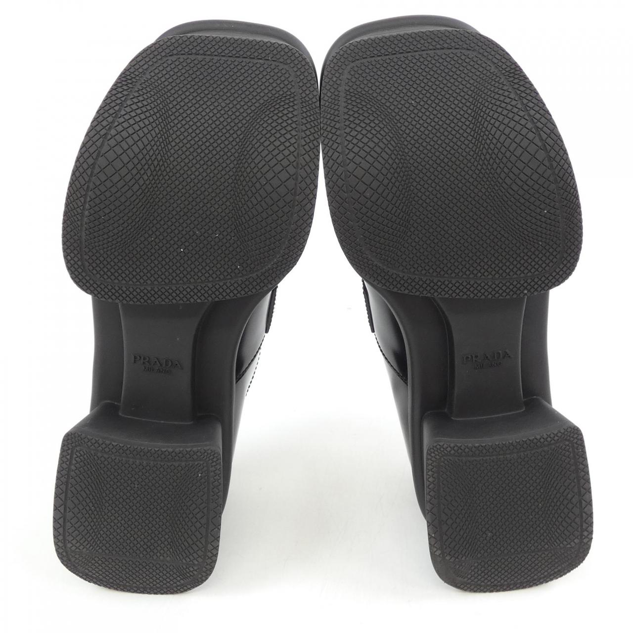 Prada RE-EDITION Calfskin Shoes