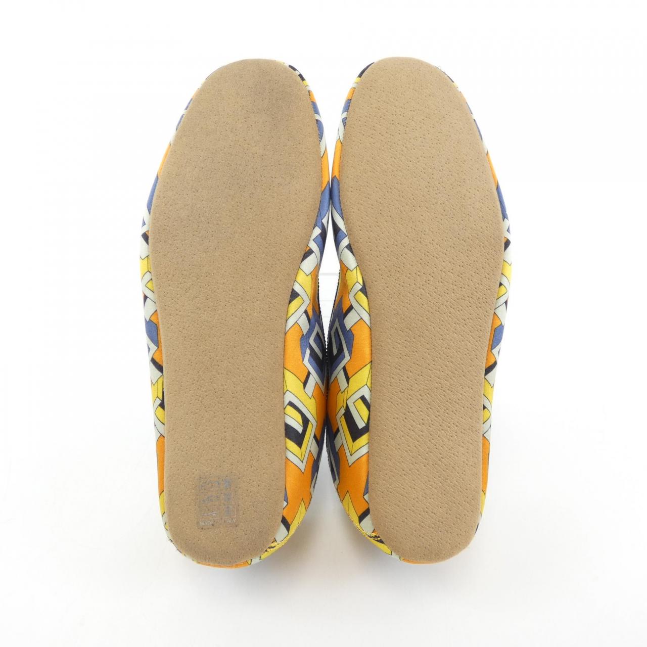 Gucci 662868 Room Shoes