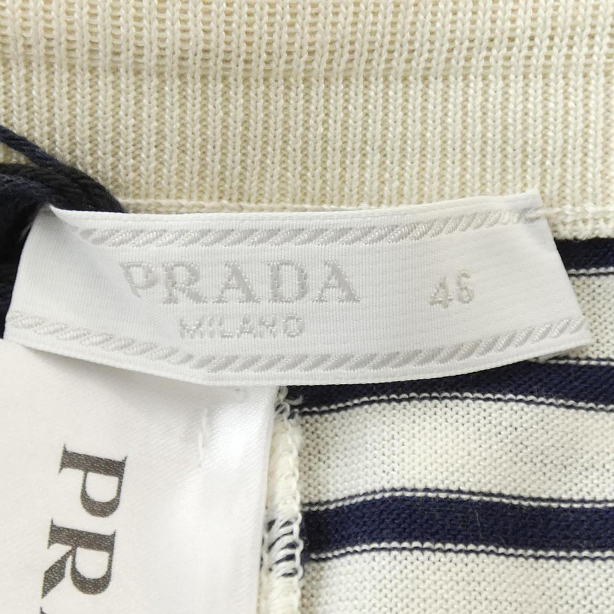 Prada UMP120 S221 102P Shorts