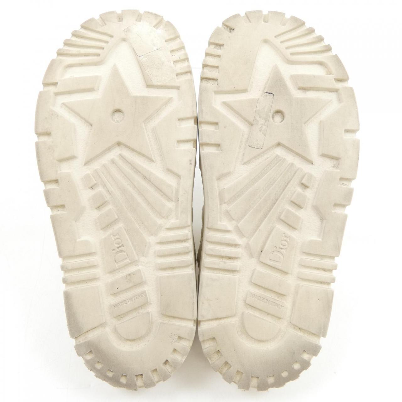 Christian Dior Cannage Quilting Lambskin Sandals