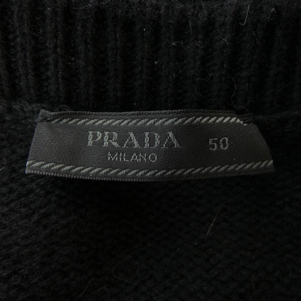 Prada UMB424 S222 11LM 100% Cashmere Knit