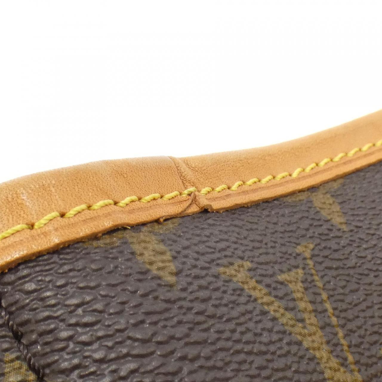 Louis Vuitton Neverfull Monogram Bag