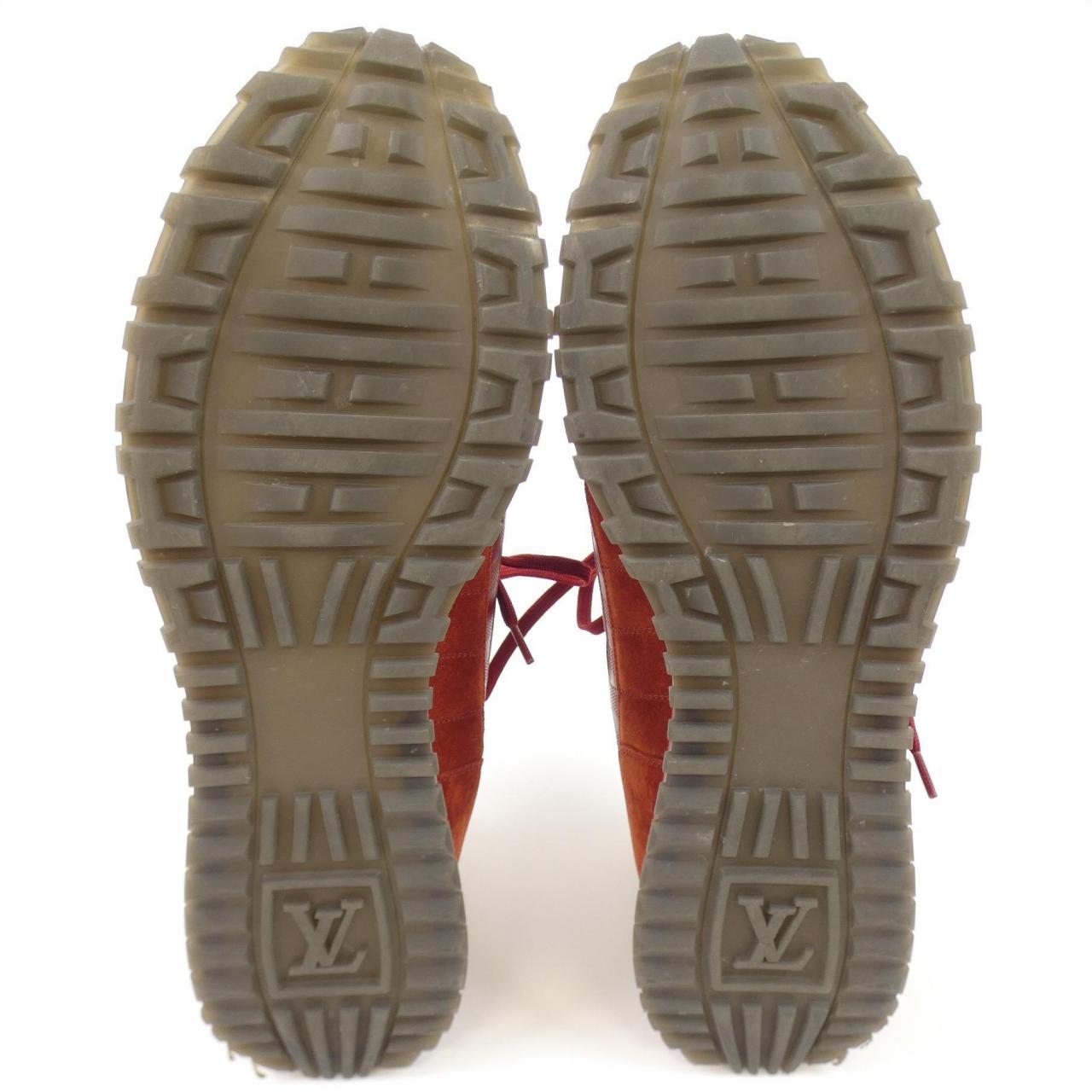 Louis Vuitton Run Away Line Sneakers