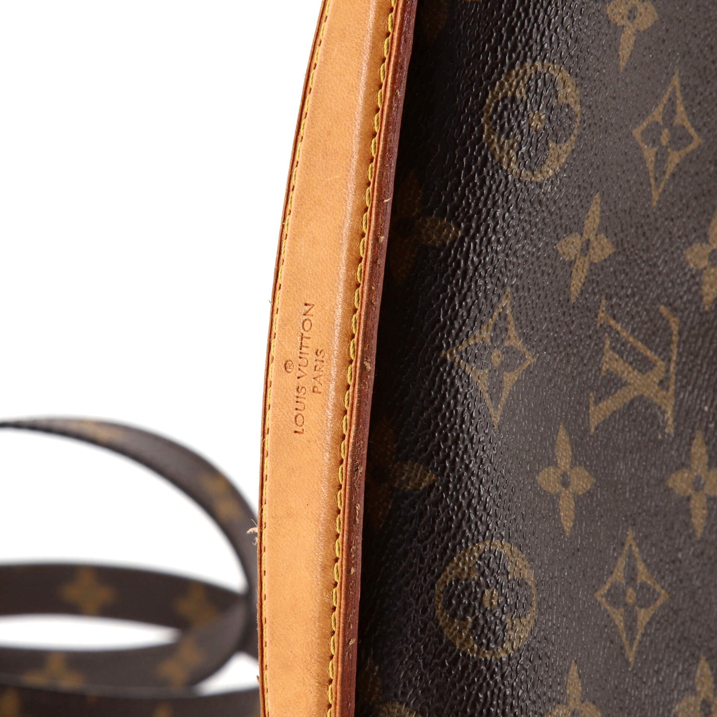 Louis Vuitton Pochette Metis Monogram Canvas