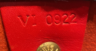 Louis Vuitton Speedy Handbag Epi Leather 25