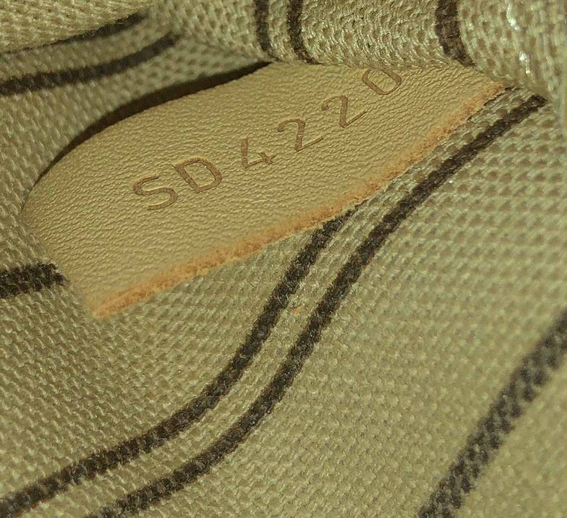 Louis Vuitton Neverfull NM Tote Monogram Canvas MM
