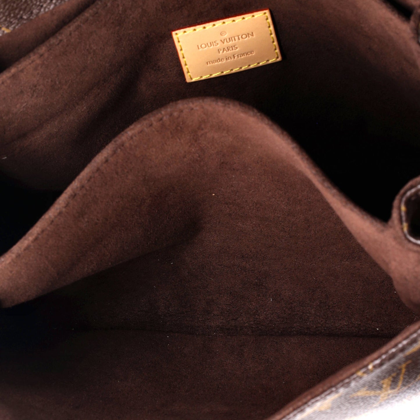 Louis Vuitton Pochette Metis Monogram Canvas