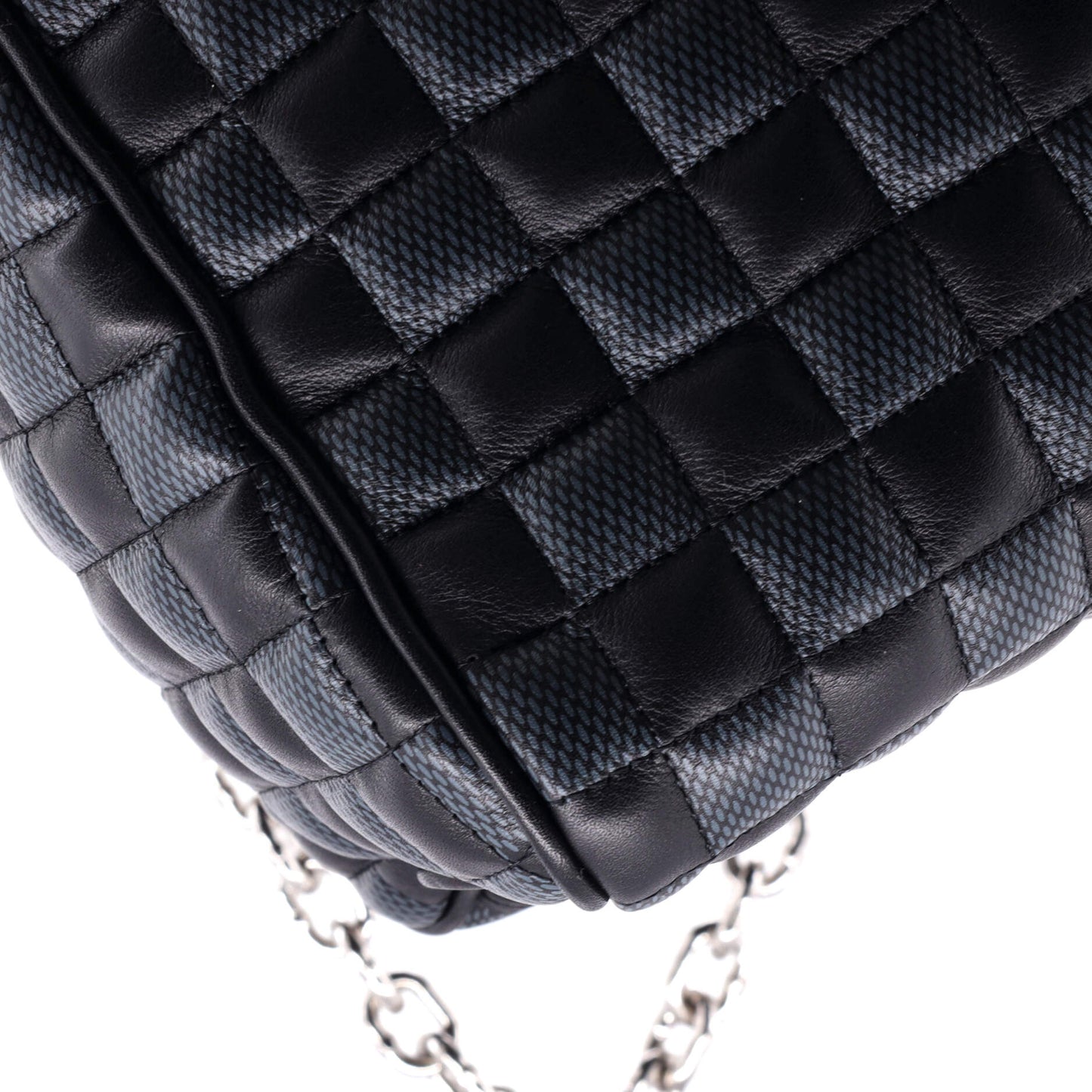 Louis Vuitton Twist Handbag Damier Quilted Calf Leather MM