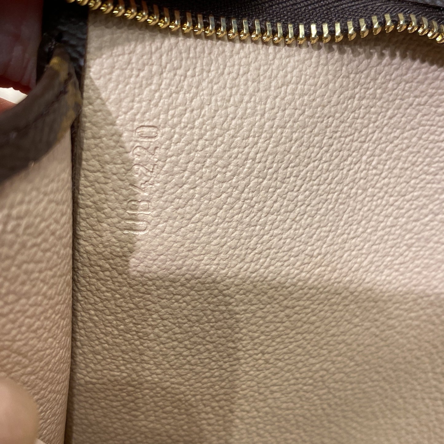 Louis Vuitton Toiletry Pouch Monogram Canvas 26