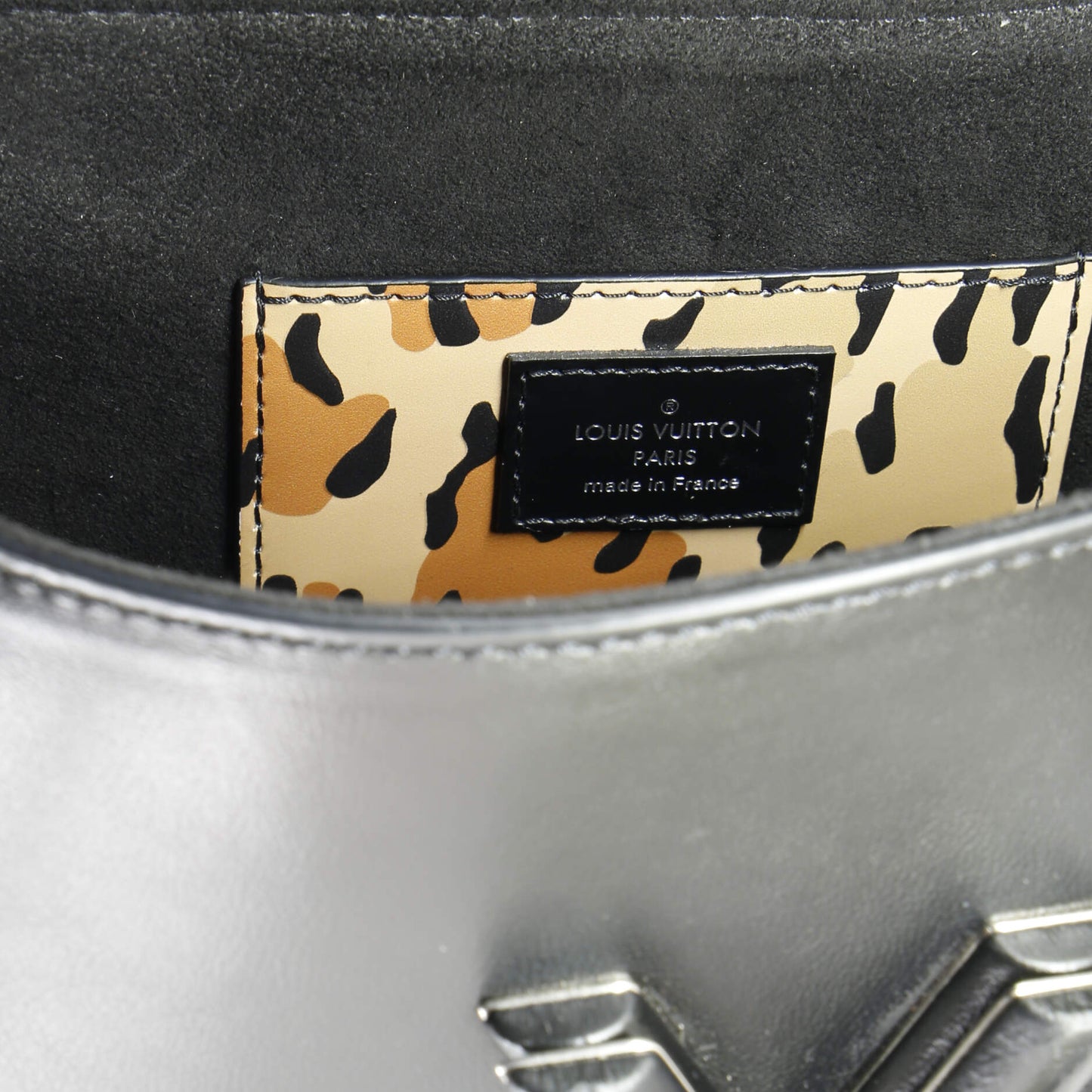 Louis Vuitton Twist Handbag Leopard Wild Printed Leather and Calfskin MM