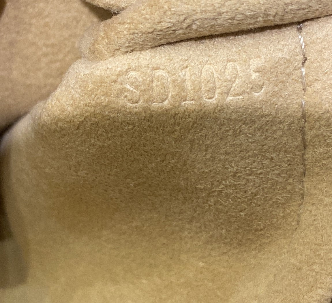 Louis Vuitton Manhattan Handbag Monogram Canvas PM