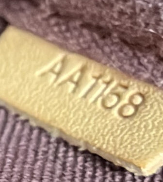 Louis Vuitton Favorite Handbag Monogram Canvas MM