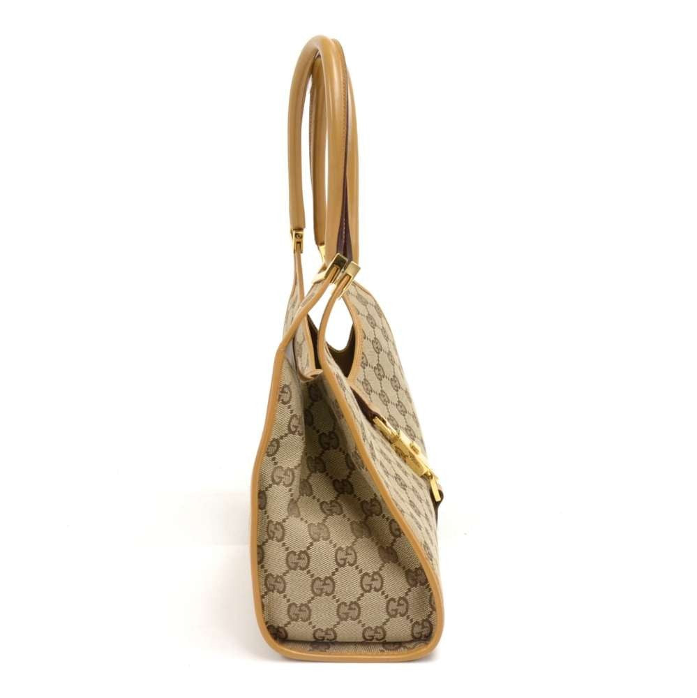 Gucci Supreme Monogram Canvas Shoulder Bag