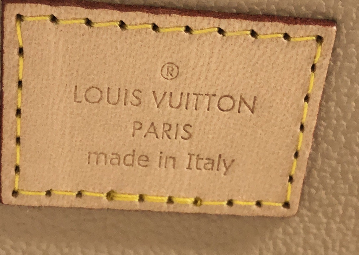 Louis Vuitton Nice Vanity Case Monogram Canvas Mini