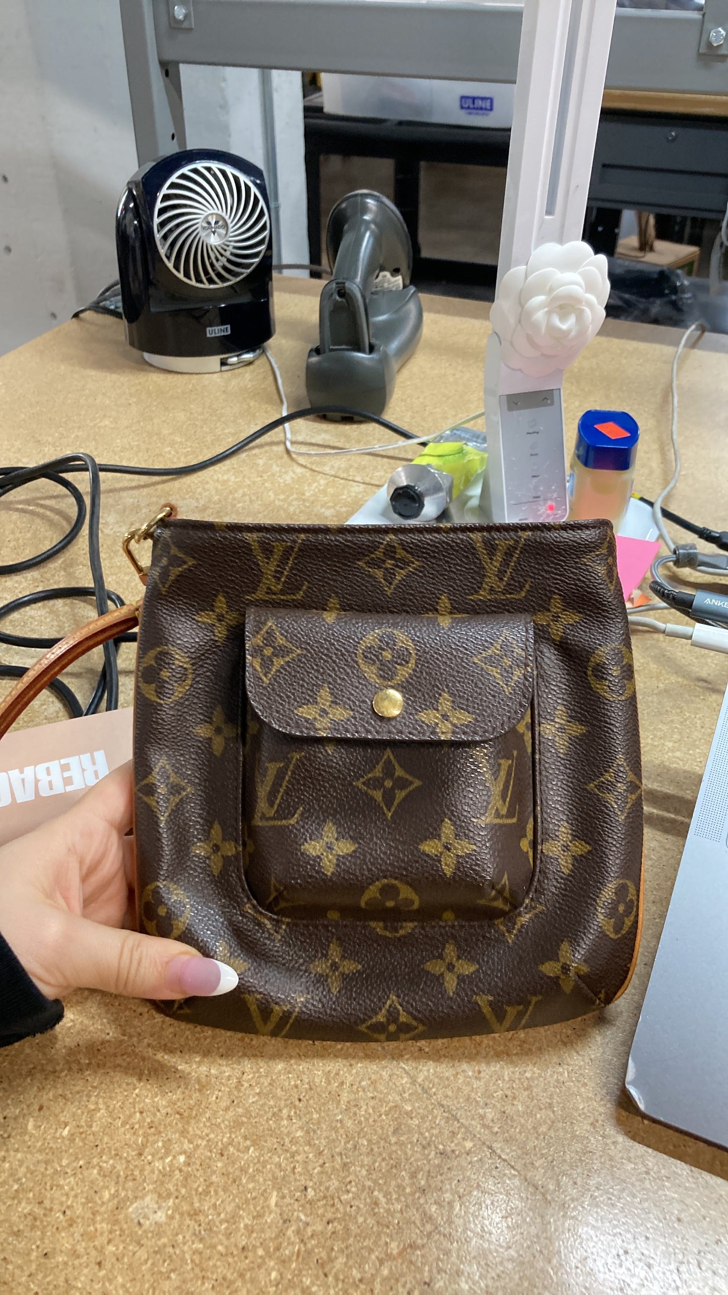 Louis Vuitton Partition Wristlet Clutch Monogram Canvas