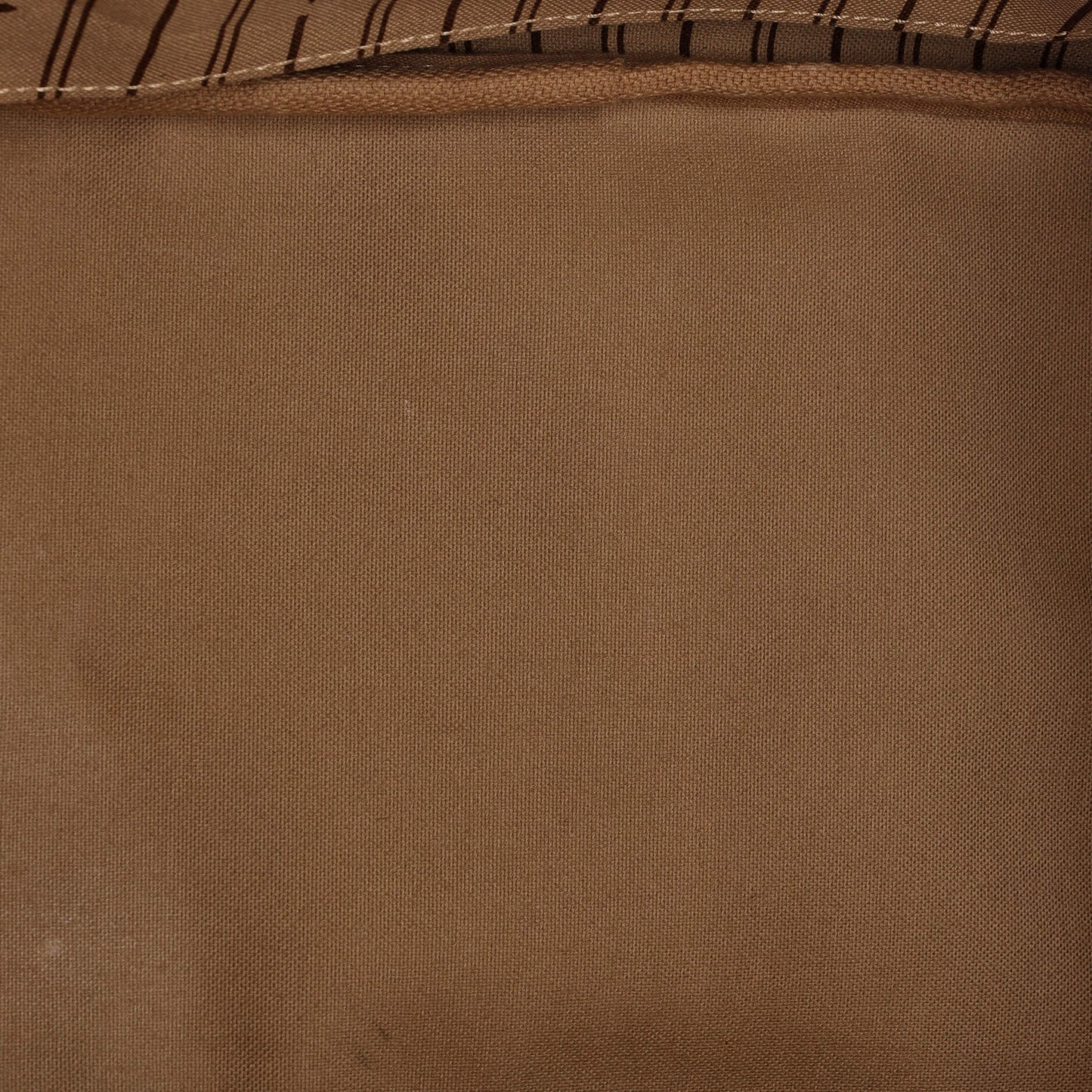 Louis Vuitton Neverfull Tote Monogram Canvas GM