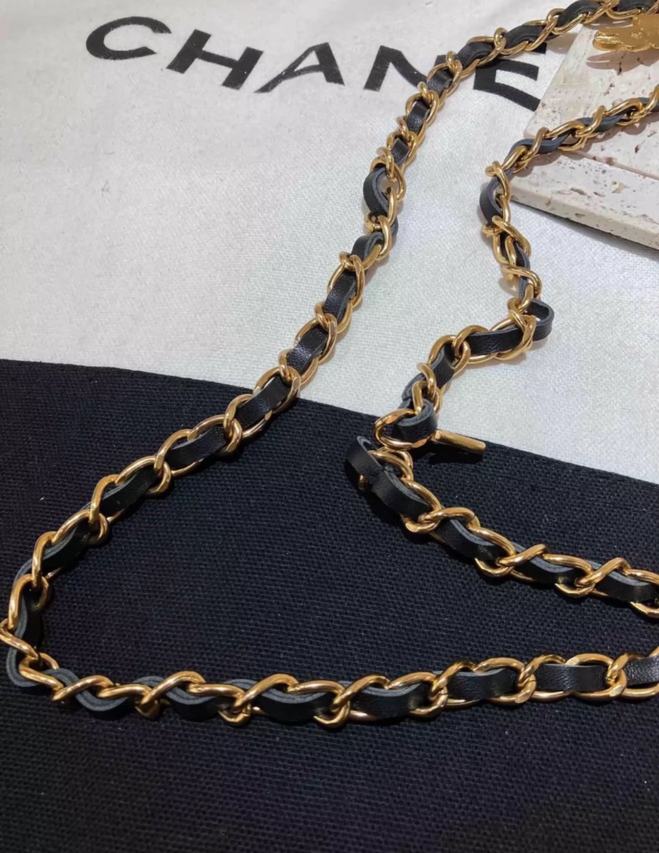 Vintage CHANEL Jeweled Eagle Chain Leather Necklace Belt