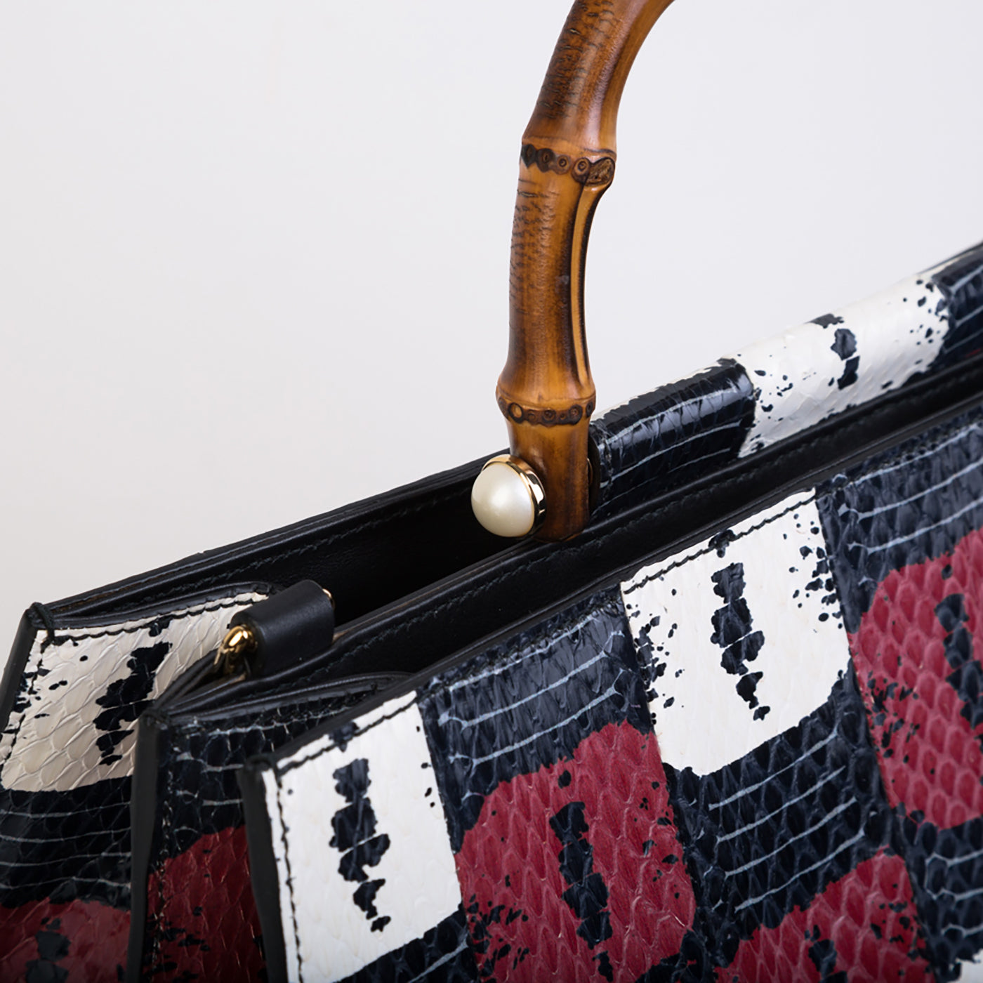 Gucci Nymphaea snakeskin tote