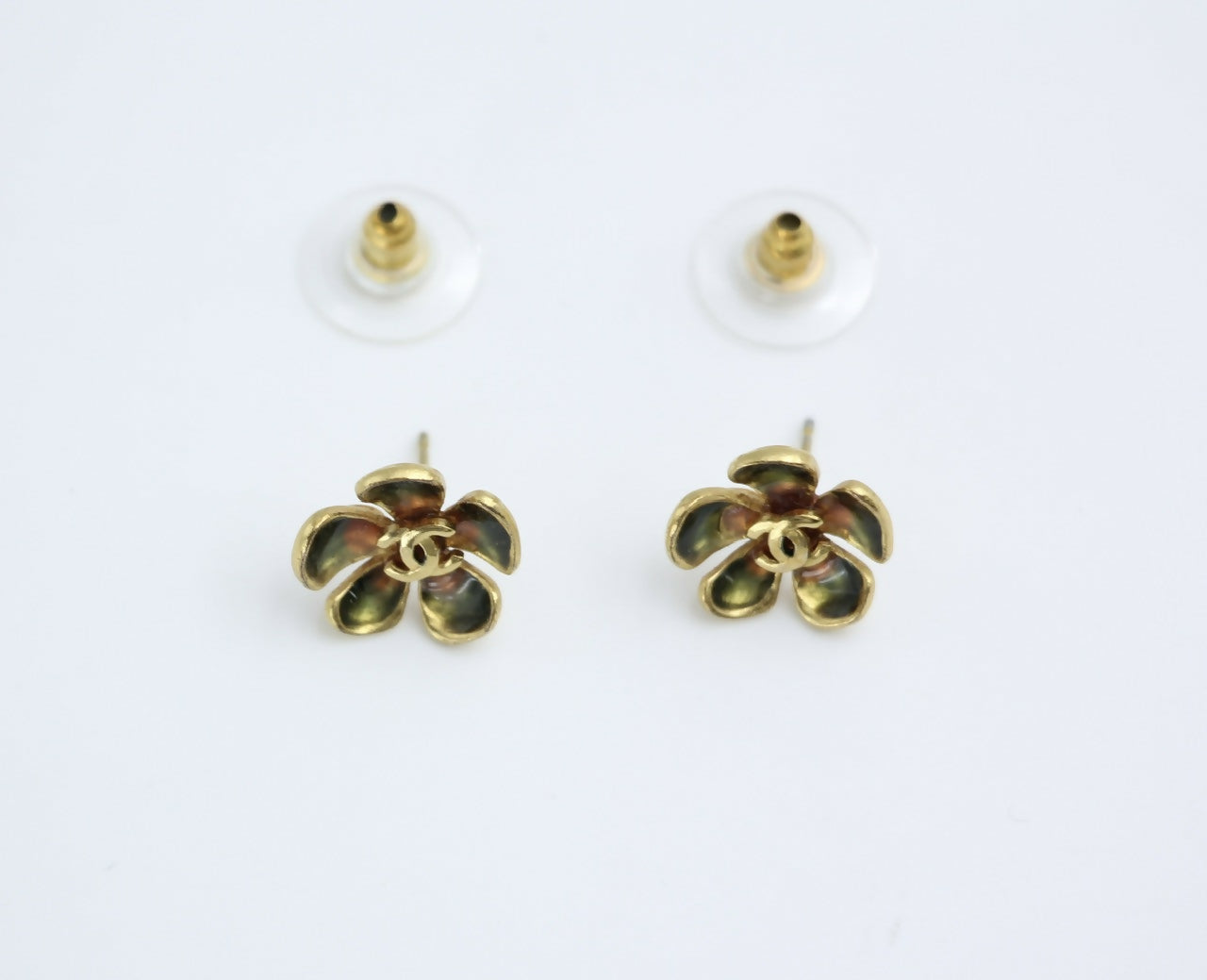 Chanel Vintage 03P Gold-plated Emerald Green and Red Flower Stud Earrings