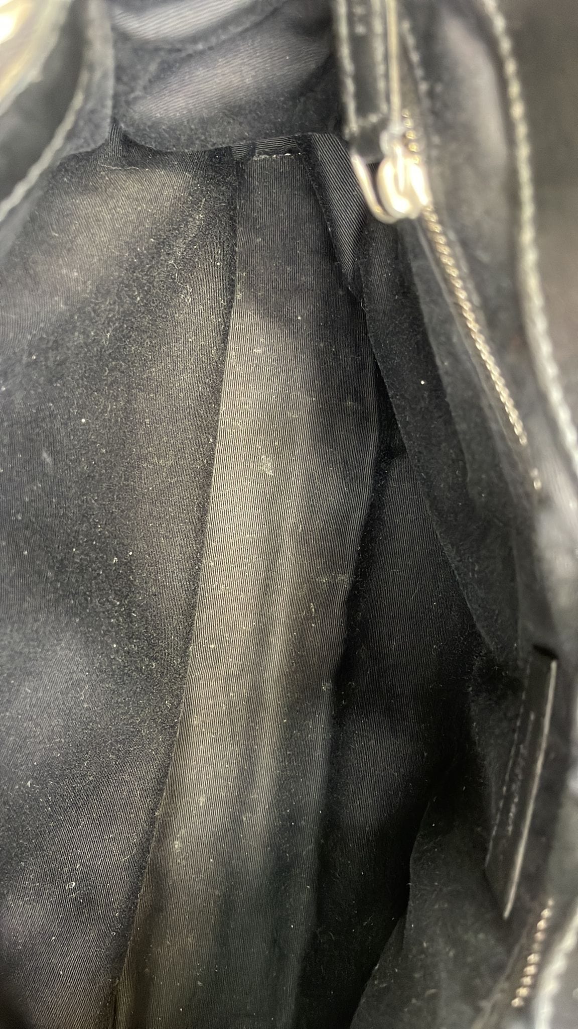 YVES SAINT LAURENT Large Loulou Matelasse Leather Chain Shoulder Bag Black