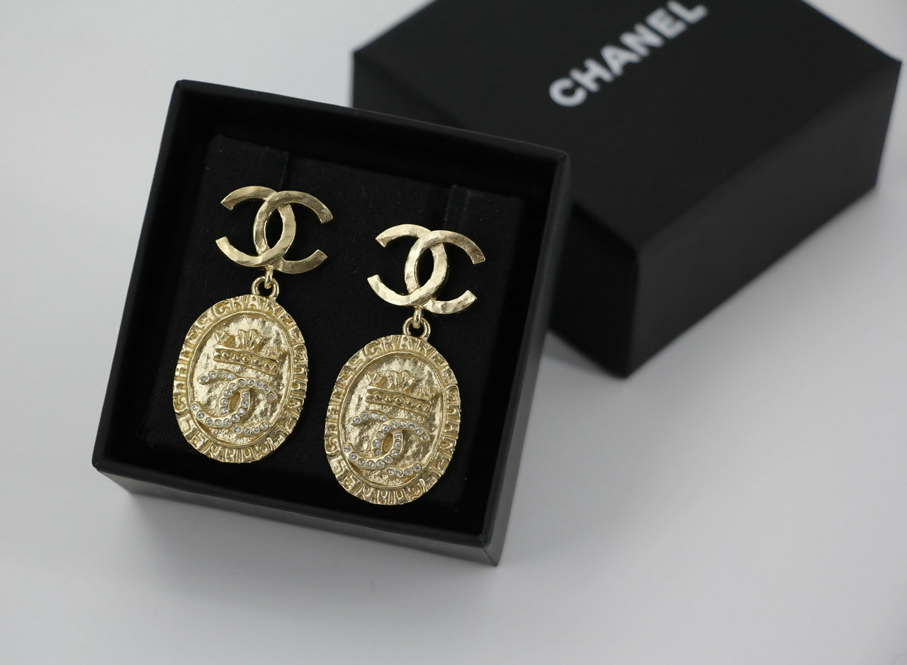 Chanel F21A Rhinestone CC Crown Dangle Stud Earrings