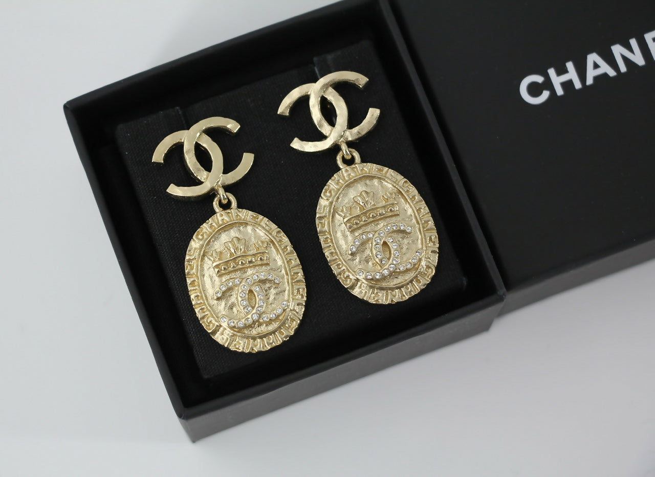Chanel F21A Rhinestone CC Crown Dangle Stud Earrings