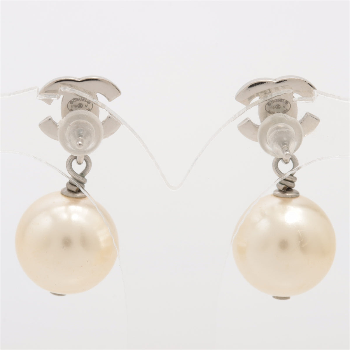 Chanel CC Pearl Drop Earrings Silver (Costume Jewellery)