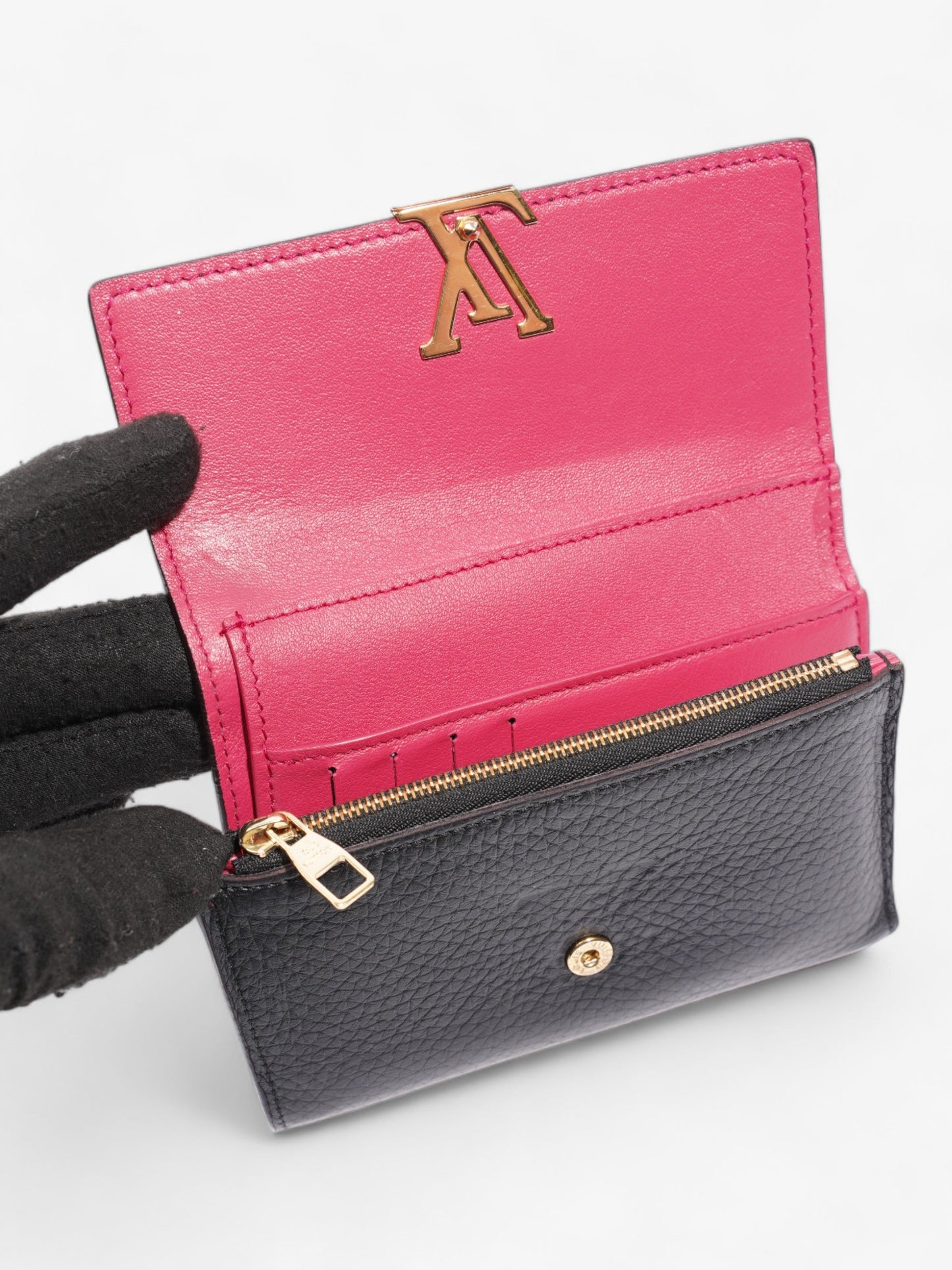 Louis Vuitton Capucine Wallet Black Leather