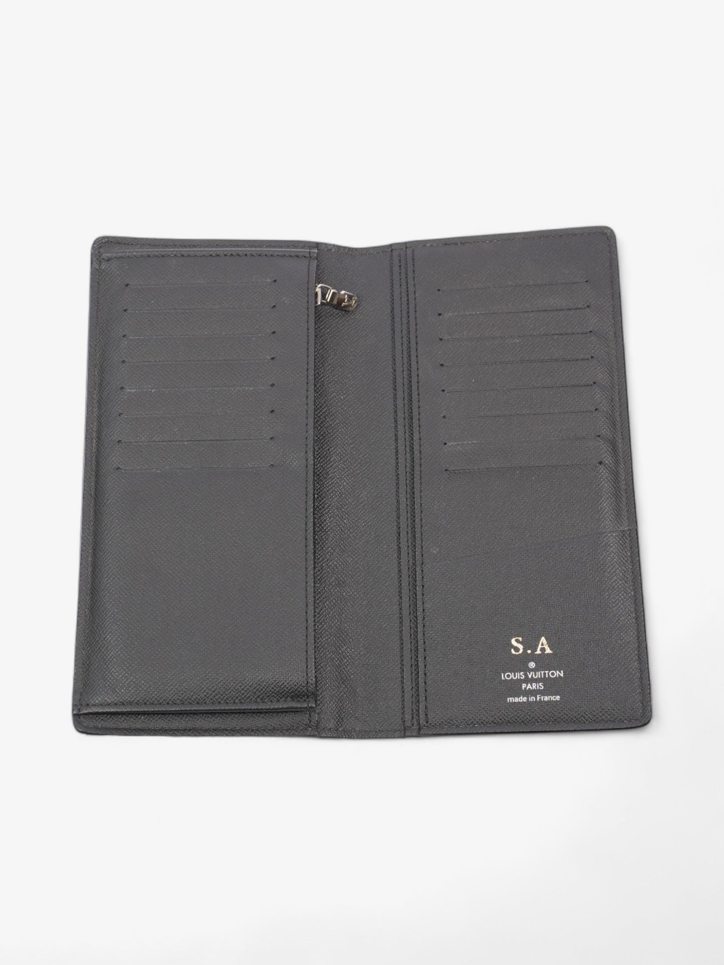 Louis Vuitton Taiga Portefeuille Brazza Long Wallet Black Leather