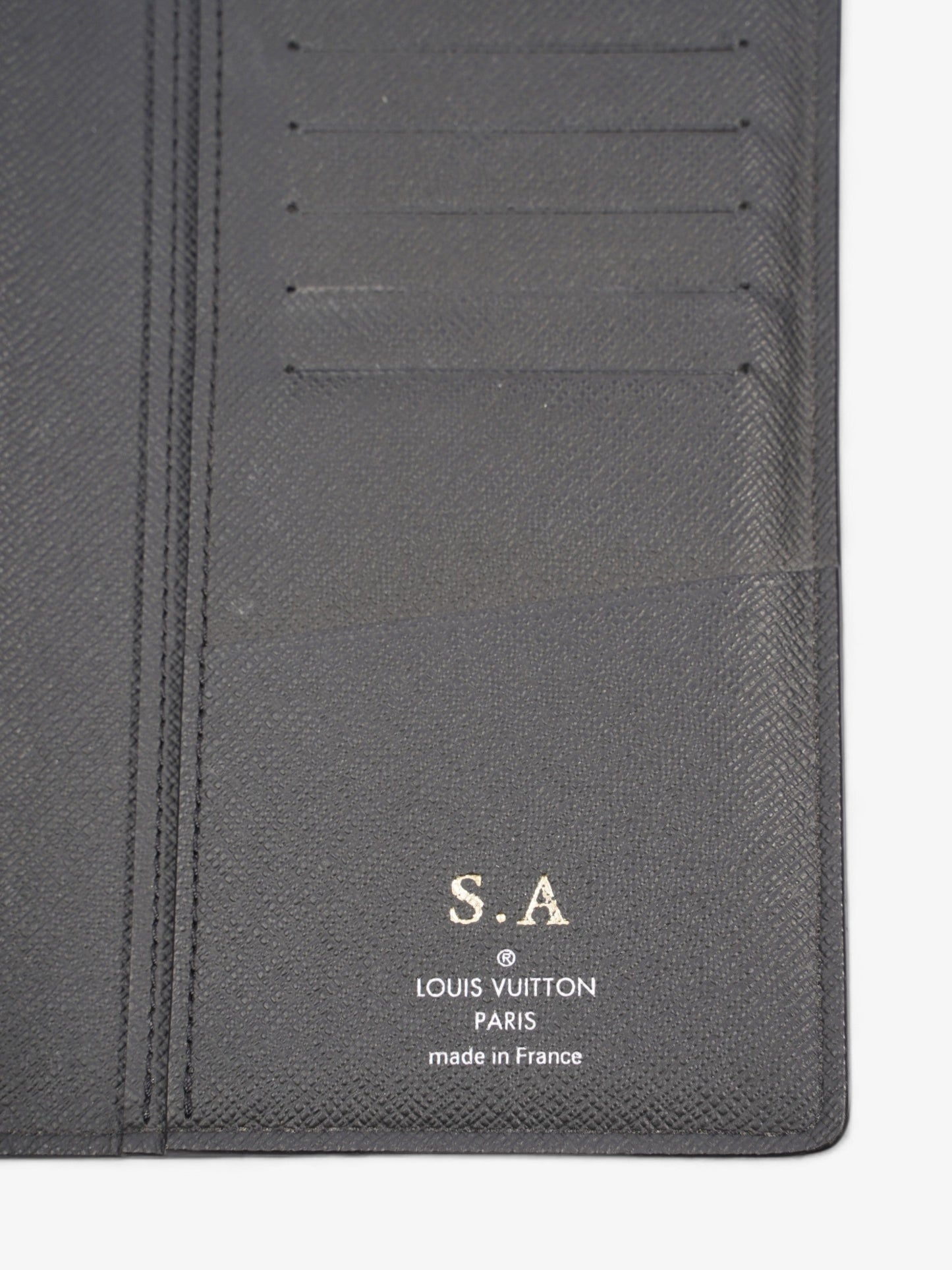 Louis Vuitton Taiga Portefeuille Brazza Long Wallet Black Leather