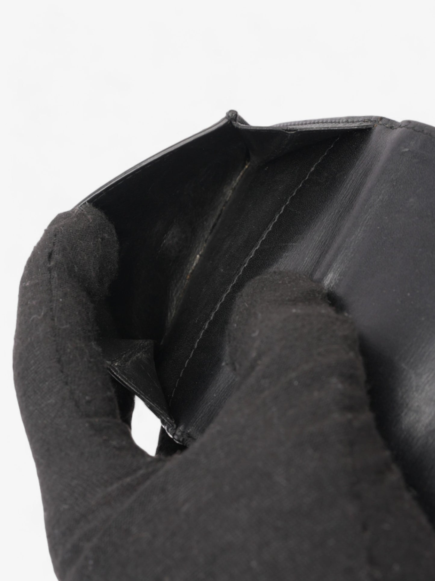 Saint Laurent Monogram Compact Wallet Black / Silver Leather