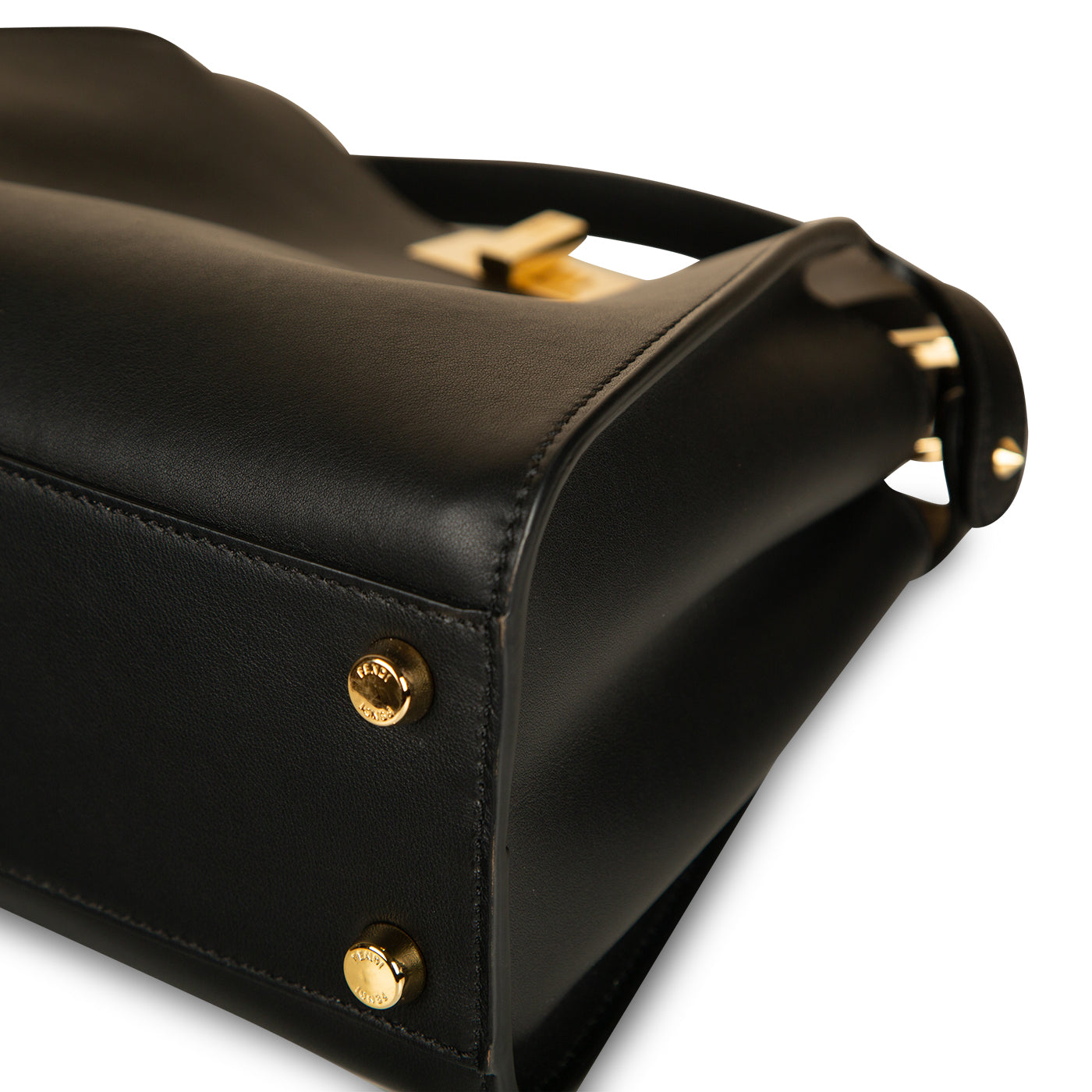 Fendi Peekaboo Essentially