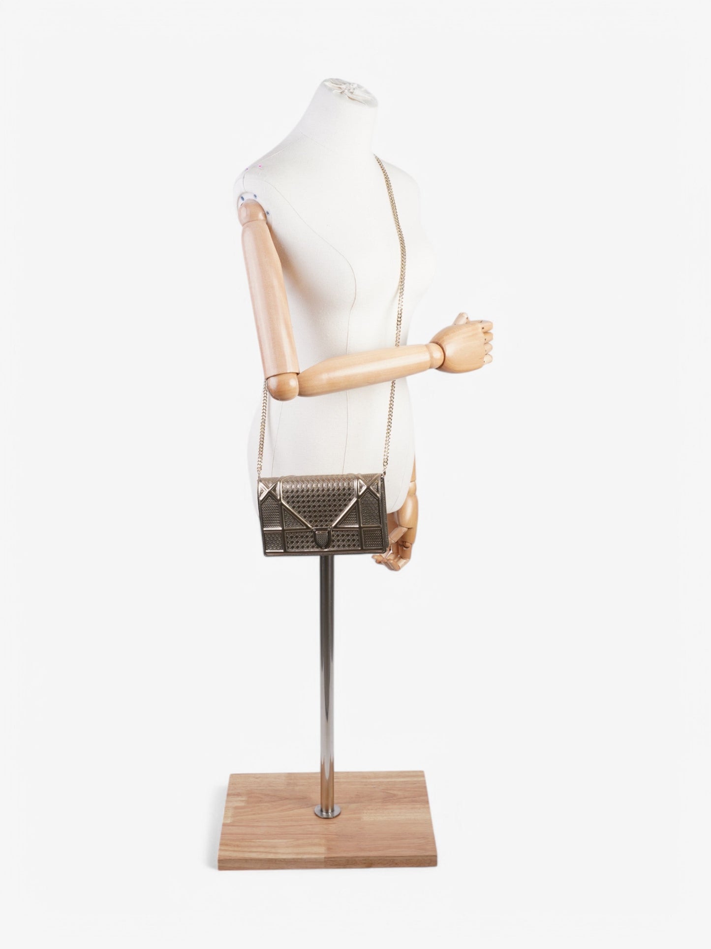 Christian Dior Diorama Wallet On Chain Metallic Gold Patent Leather