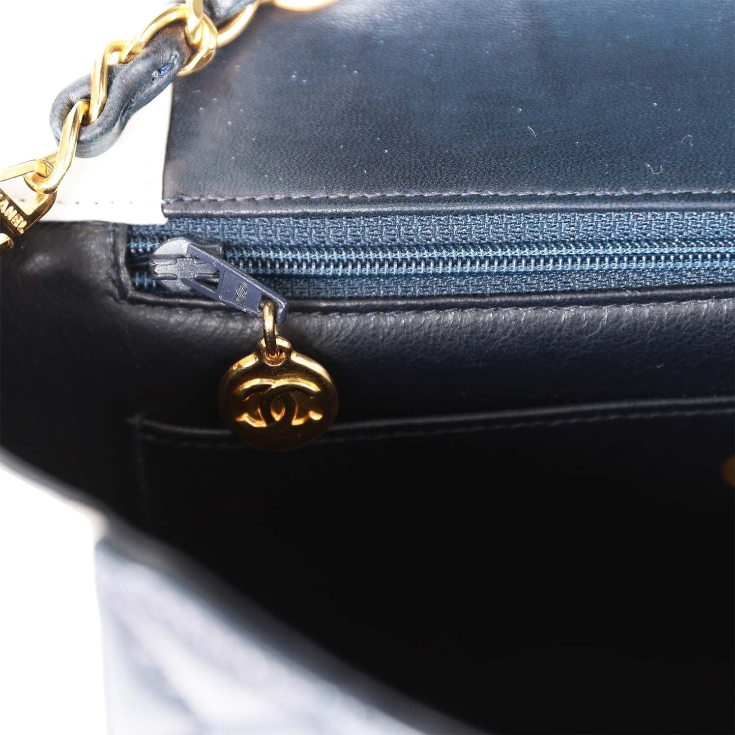 Chanel Vintage Small Diana Flap Bag White and Navy Lambskin Gold Hardware