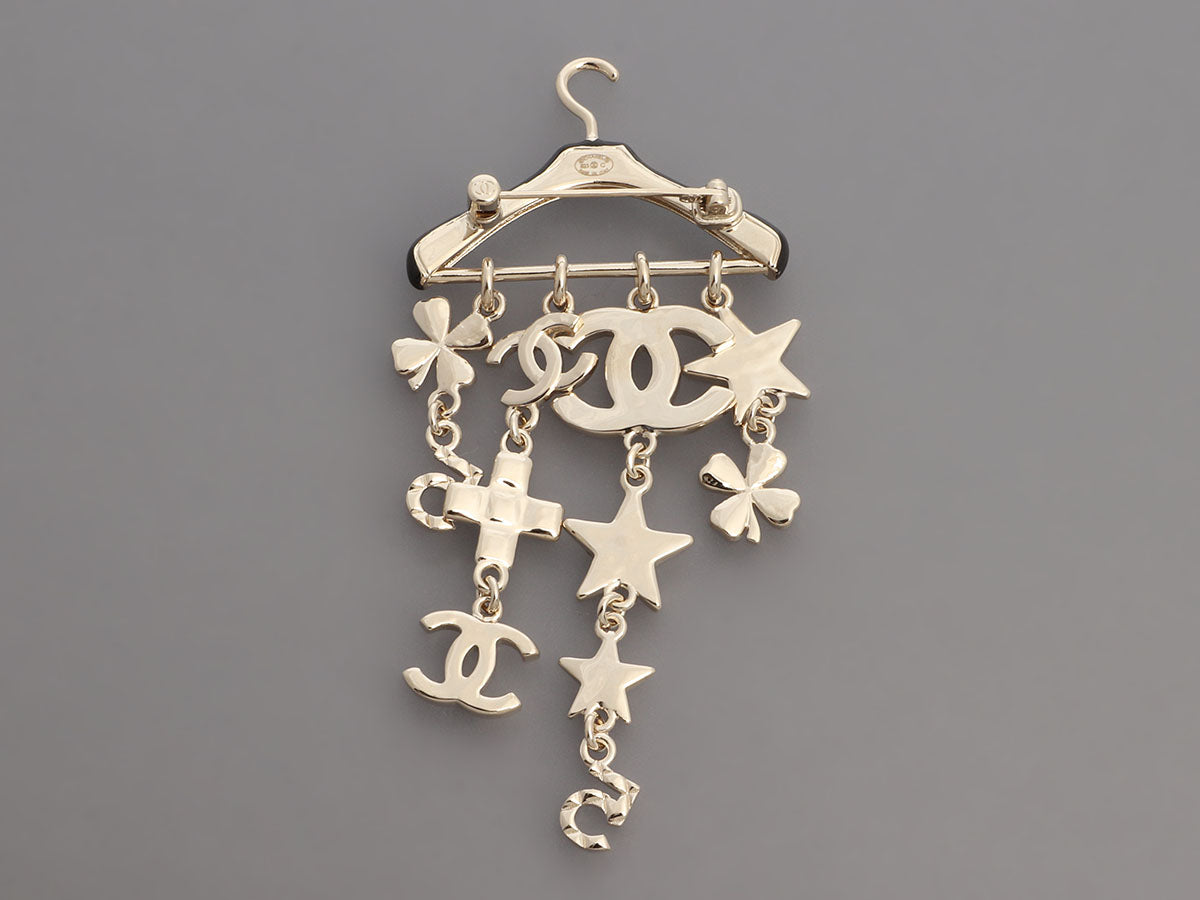Chanel CC Logo Charms Clothes Hanger Brooch