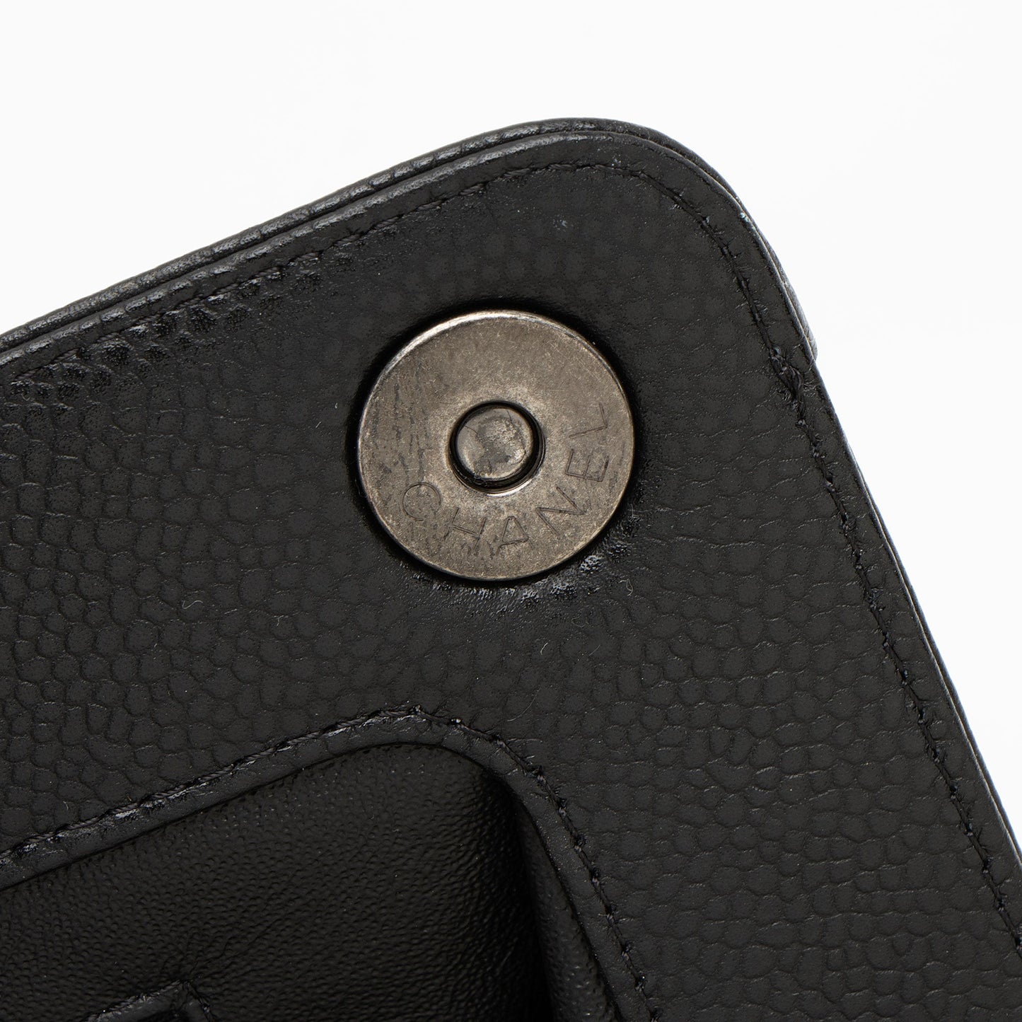 Chanel Caviar Leather CC Frame Clutch (SHF-sS7xNc)