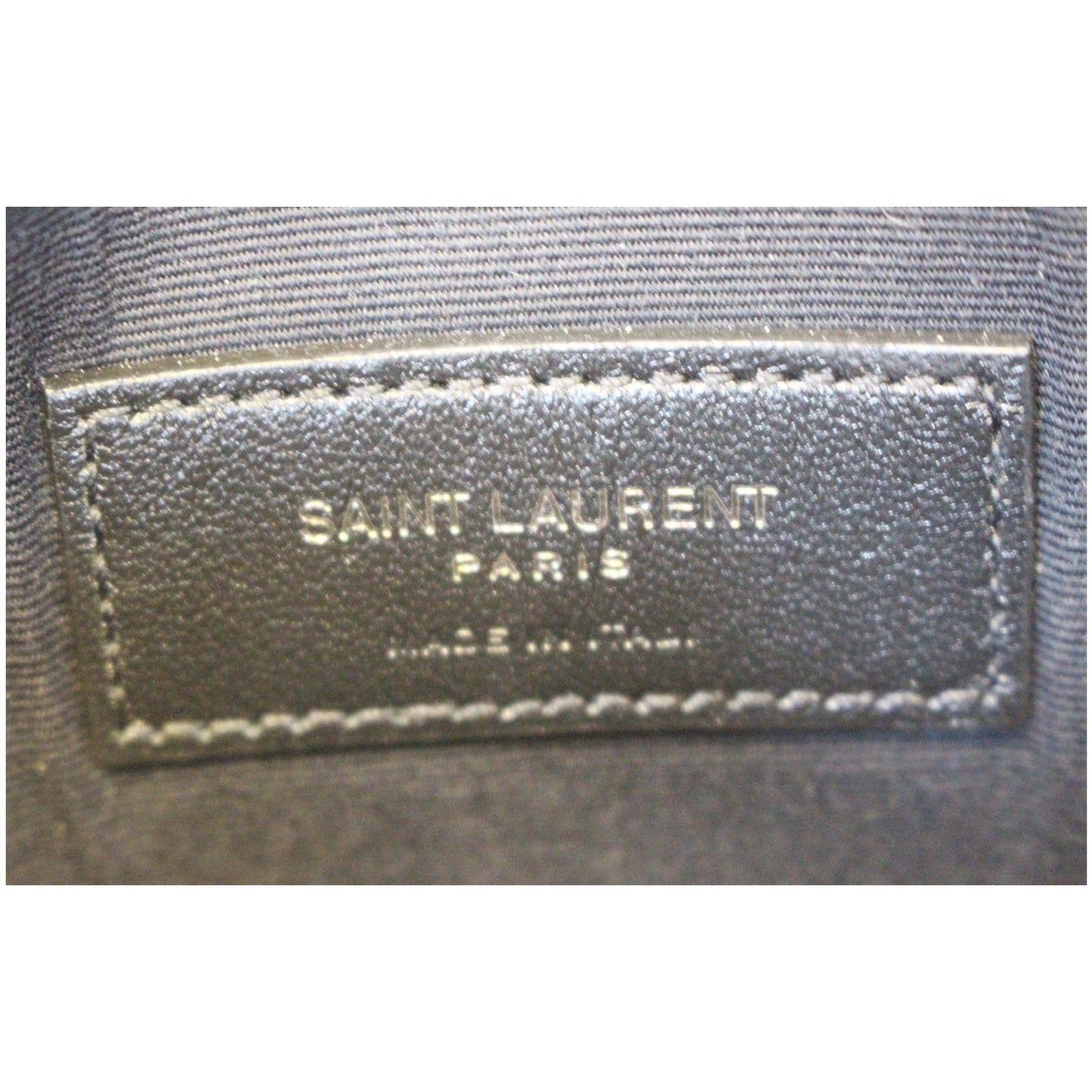 YVES SAINT LAURENT Bill Pouch Grain De Poudre Black