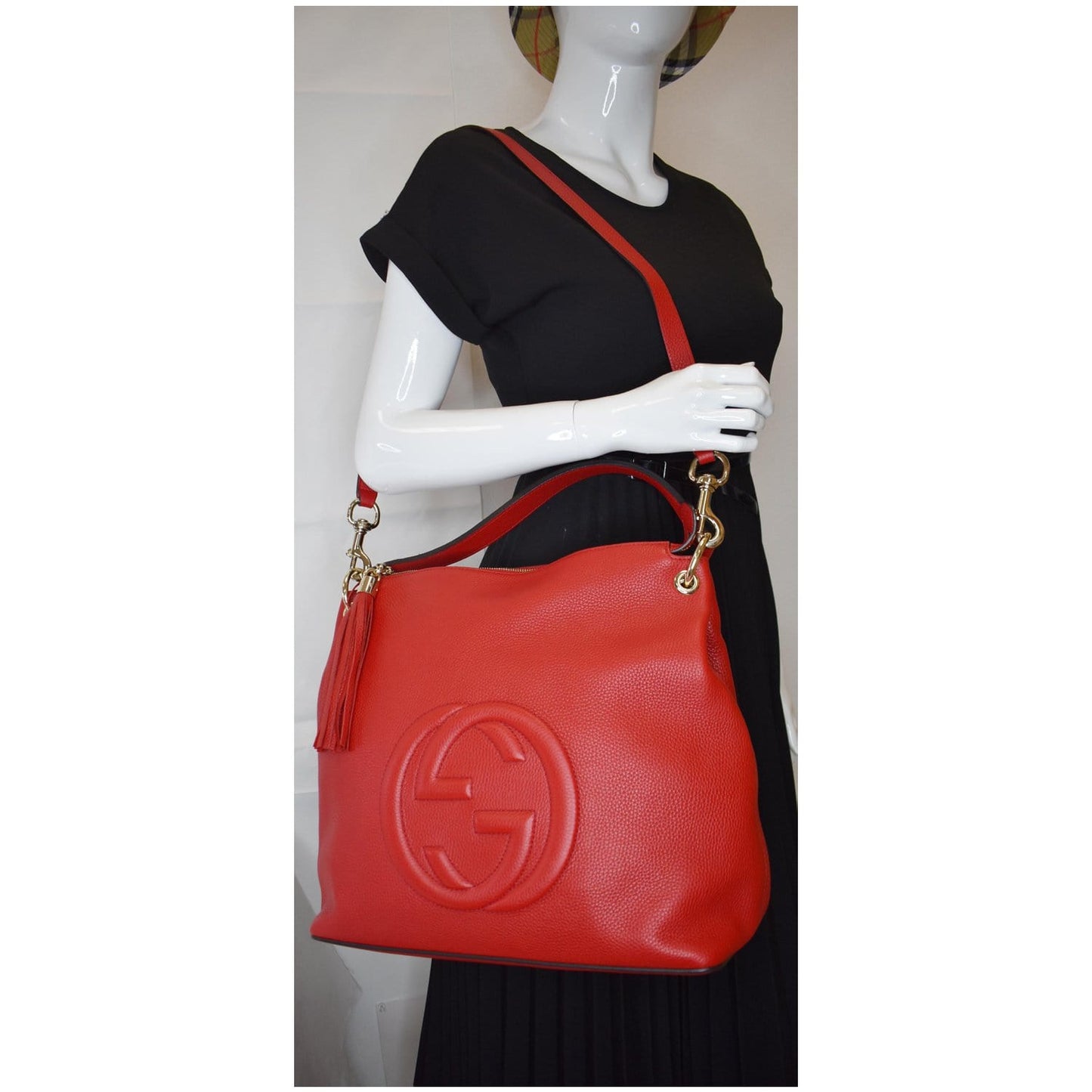 GUCCI Soho Large Pebbled Leather Hobo Shoulder Bag Red 536194
