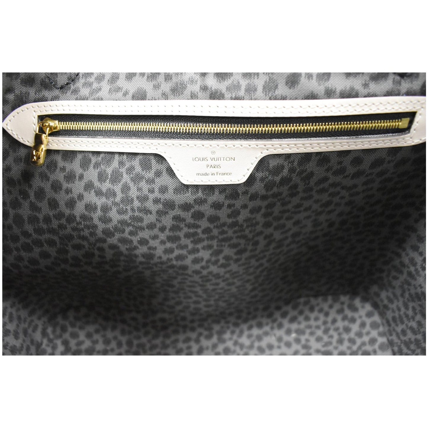 Louis Vuitton Neverfull MM Wild At Heart Monogram Canvas Tote Bag Cream