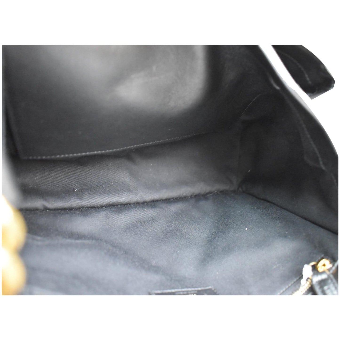 YVES SAINT LAURENT Niki Medium Leather Shoulder Bag Black